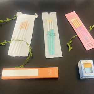 Makeup Brush Bundle with Value of $150